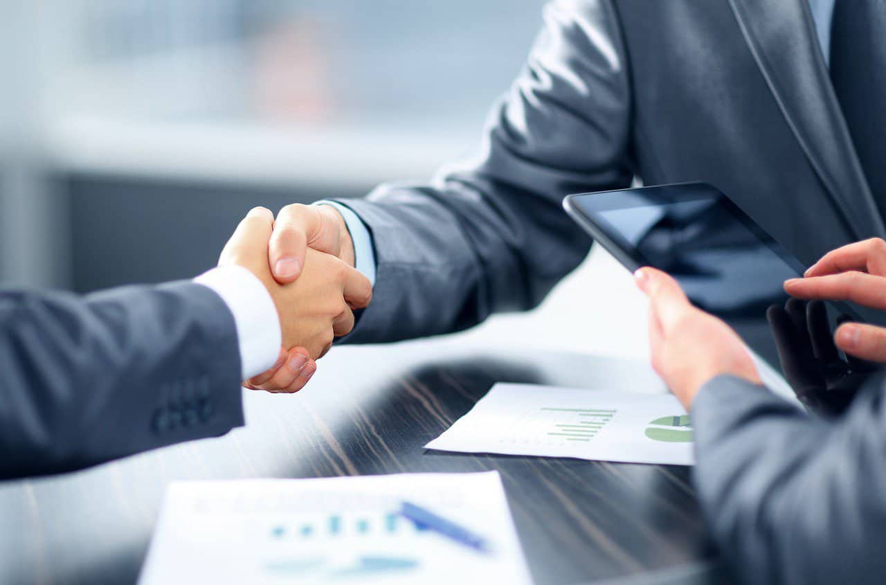 Top Reasons Why Sri Lankans Are Choosing Online Loans Over Traditional Banks
